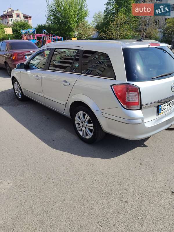 Універсал Opel Astra 2008 в Львові фото 11 Універсал Opel Astra 2008 в Львові