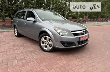 Универсал Opel Astra 2006 в Ровно