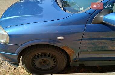 Седан Opel Astra 2002 в 