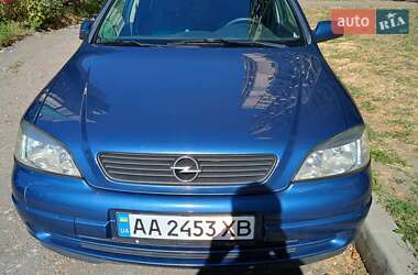 Седан Opel Astra 2002 в 