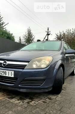 Хэтчбек Opel Astra 2006 в Дубно