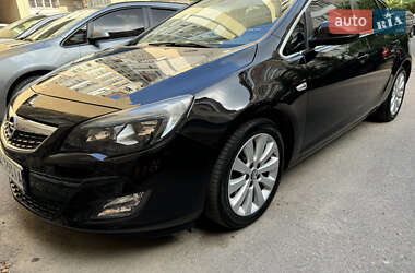 Хетчбек Opel Astra 2010 в Івано-Франківську