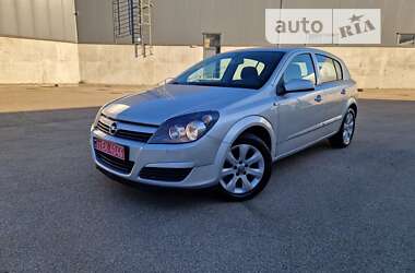 Хэтчбек Opel Astra 2005 в Киеве