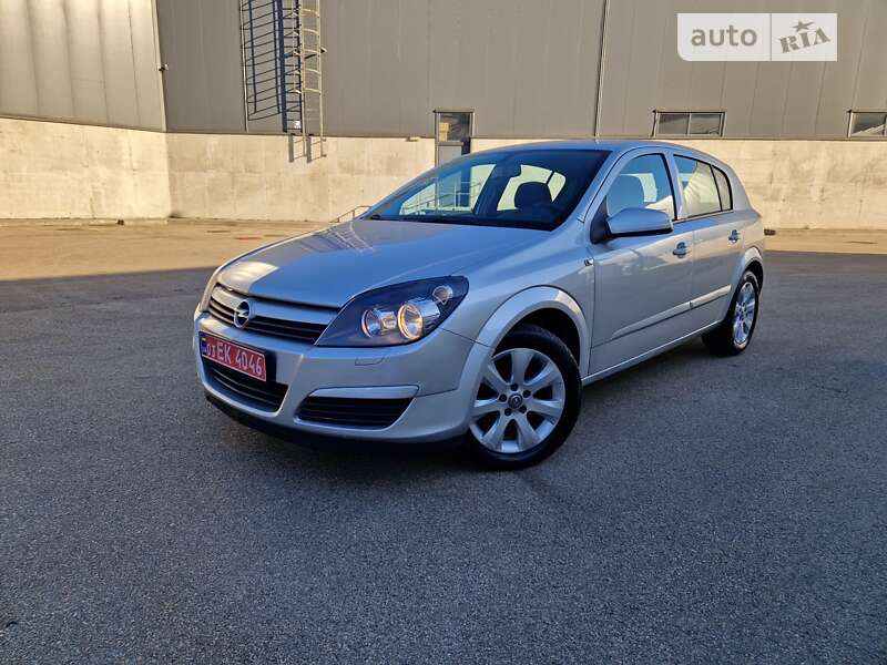 Хетчбек Opel Astra 2005 в Києві