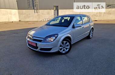 Хетчбек Opel Astra 2005 в Києві