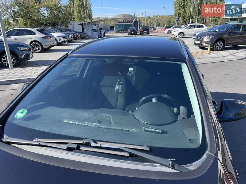 Универсал Opel Astra 2012 в Киеве