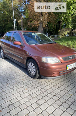 Хэтчбек Opel Astra 2001 в Городке