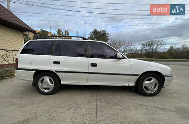 Универсал Opel Astra 1997 в 
