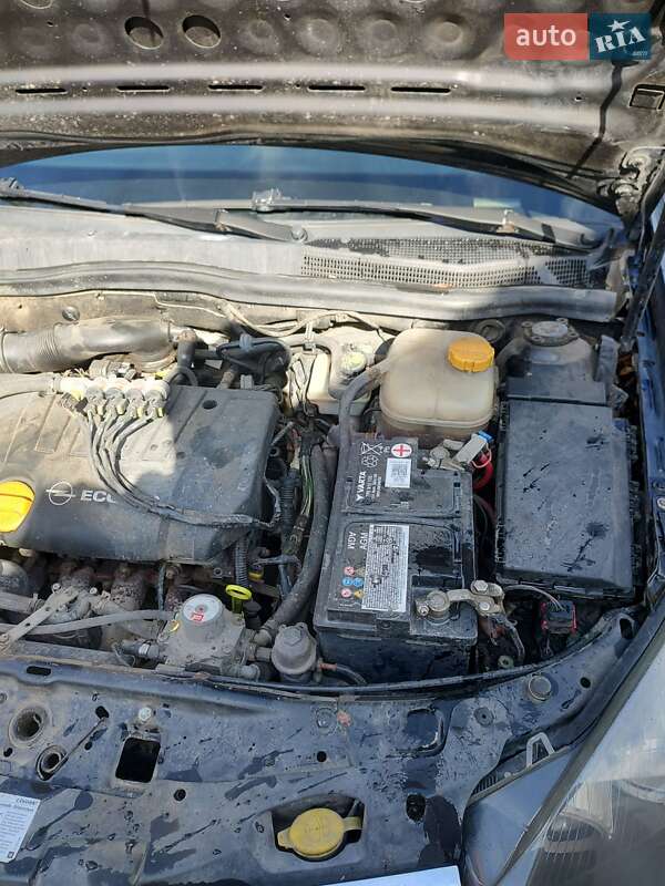 Универсал Opel Astra 2005 в Хмельницком