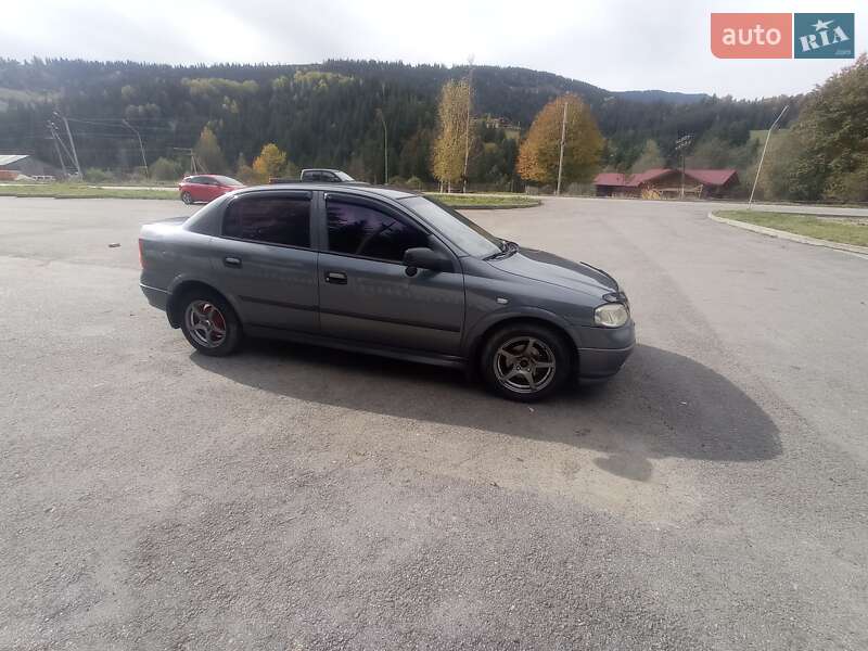 Седан Opel Astra 2008 в Верховине фото 4 Седан Opel Astra 2008 в Верховине