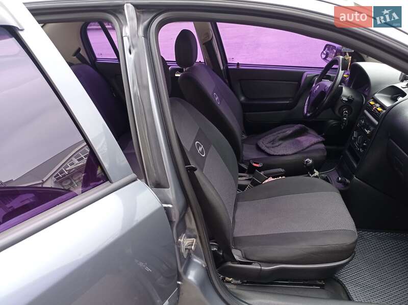 Седан Opel Astra 2008 в Верховине фото 12 Седан Opel Astra 2008 в Верховине