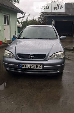 Седан Opel Astra 2003 в Городенці