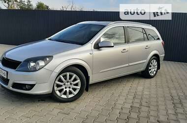 Універсал Opel Astra 2005 в Летичіві