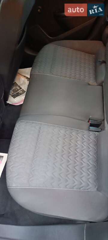 Універсал Opel Astra 2013 в Фастові