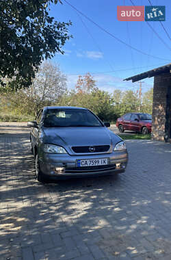 Седан Opel Astra 2007 в Киеве