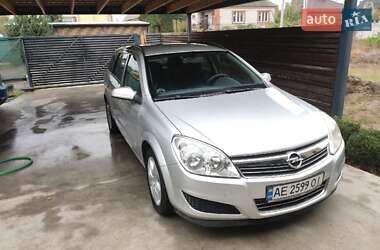 Универсал Opel Astra 2009 в Днепре