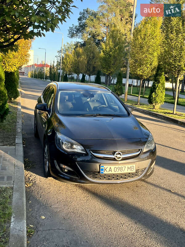 Opel Astra 2014