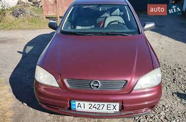 Седан Opel Astra 2006 в Клавдієво-Тарасовому