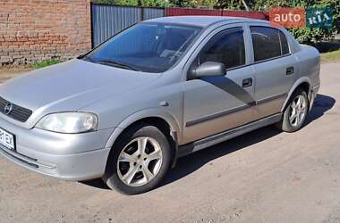 Седан Opel Astra 2008 в Лубнах