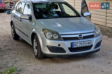 Хэтчбек Opel Astra 2004 в Владимир-Волынском