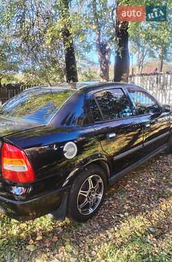 Седан Opel Astra 2007 в Делятині