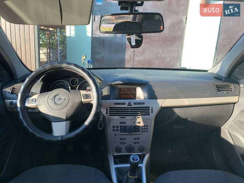 Універсал Opel Astra 2007 в Кривому Розі