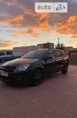 Універсал Opel Astra 2006 в Нетішині