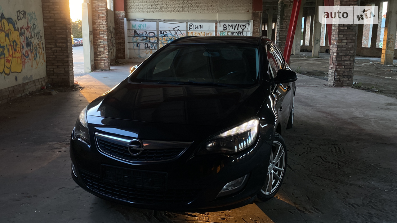 2011 Opel Astra - мініатюра 14