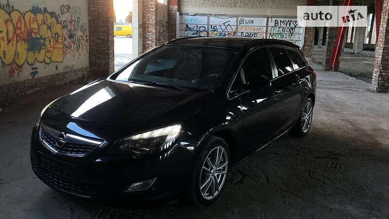 Универсал Opel Astra 2012 в Тернополе фото 5 Универсал Opel Astra 2012 в Тернополе