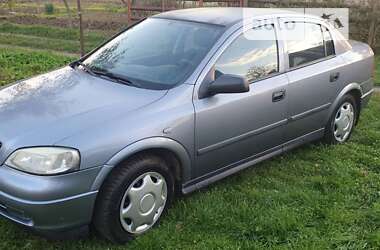 Седан Opel Astra 2007 в Івано-Франківську