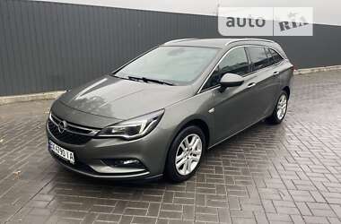 Універсал Opel Astra 2018 в Хмельницькому