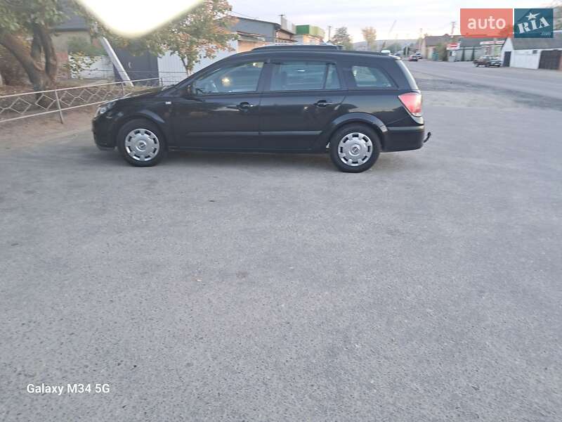 Универсал Opel Astra 2004 в Харькове