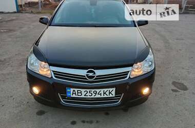 Универсал Opel Astra 2008 в Шаргороде