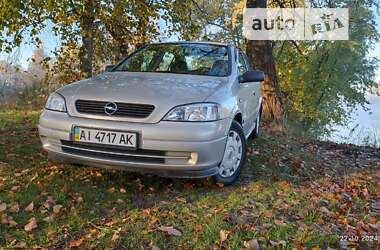 Седан Opel Astra 2006 в Києві