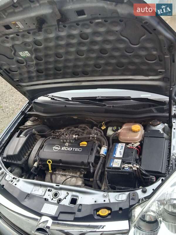 Универсал Opel Astra 2007 в Львове