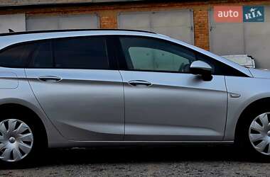 Універсал Opel Astra 2018 в Бердичеві