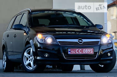 Универсал Opel Astra 2008 в Дрогобыче