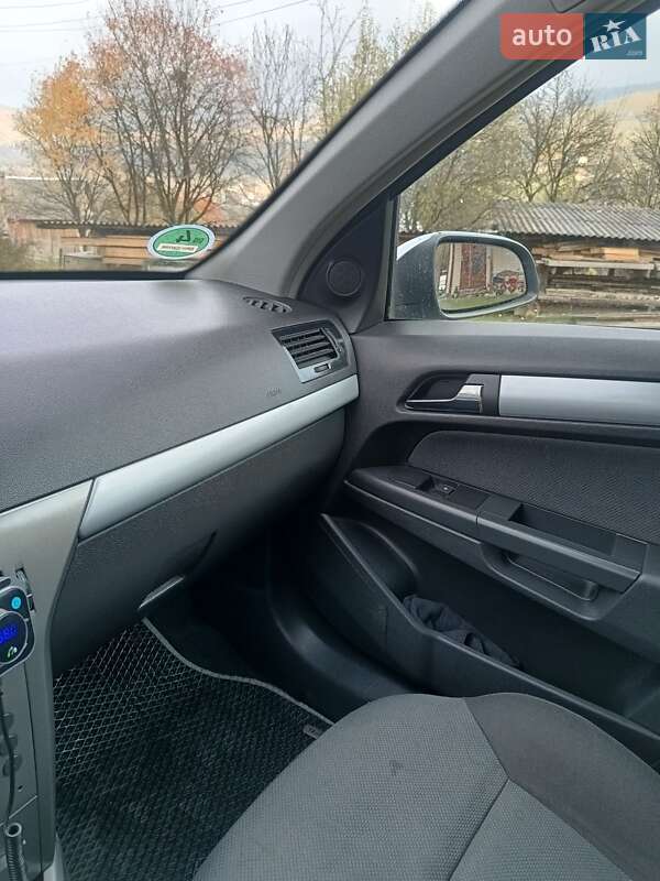 Універсал Opel Astra 2005 в Верховині фото 12 Універсал Opel Astra 2005 в Верховині