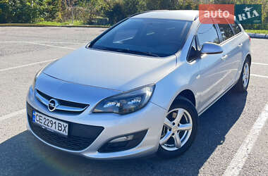 Універсал Opel Astra 2013 в Чернівцях