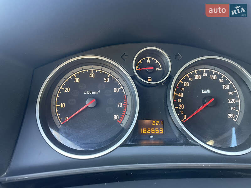Універсал Opel Astra 2005 в Калуші