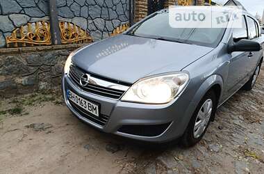 Хэтчбек Opel Astra 2007 в Первомайске