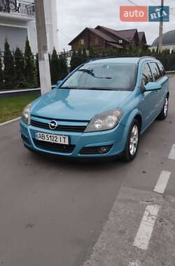 Універсал Opel Astra 2004 в Вінниці