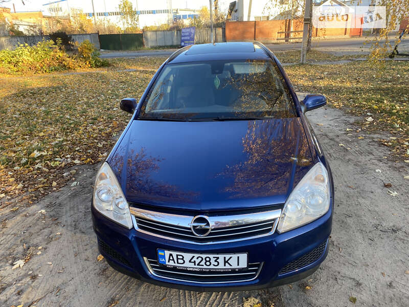 Универсал Opel Astra 2008 в Киеве