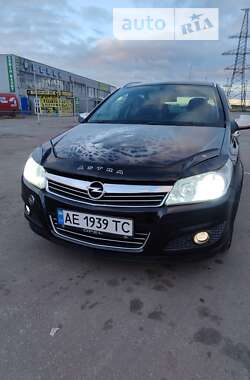 Універсал Opel Astra 2008 в Харкові