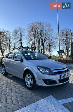 Хэтчбек Opel Astra 2006 в Виннице