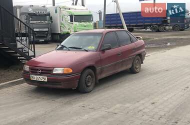 Седан Opel Astra 1993 в Ровно