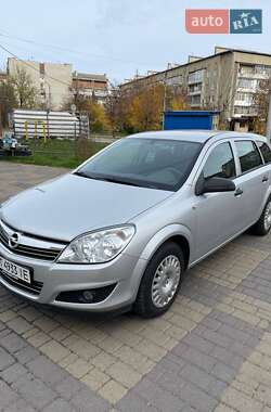 Универсал Opel Astra 2008 в 
