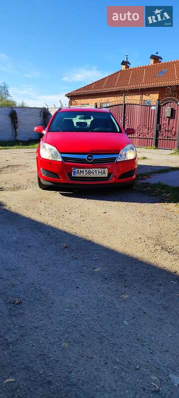Універсал Opel Astra 2007 в Житомирі