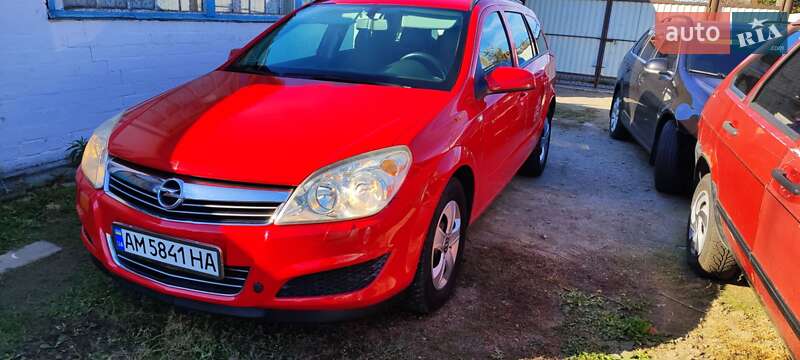 Універсал Opel Astra 2007 в Житомирі