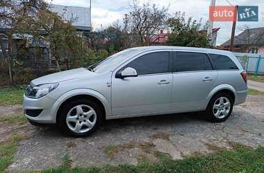 Универсал Opel Astra 2010 в Коломые